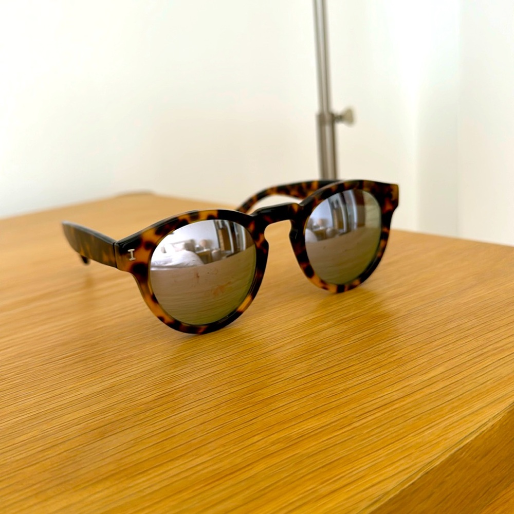 Illesteva mirrored tortoise Leonard sunglasses